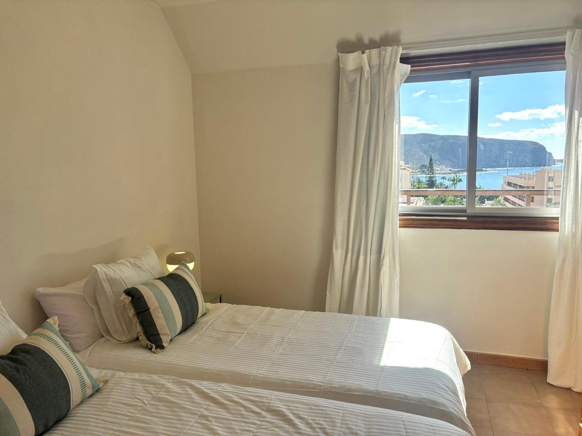 Seaview Apartment - Los Cristianos ลอส กริสเตียนอส ภายนอก รูปภาพ