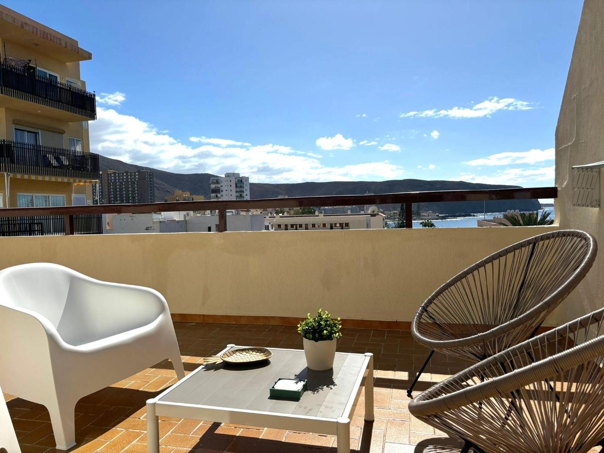 Seaview Apartment - Los Cristianos ลอส กริสเตียนอส ภายนอก รูปภาพ