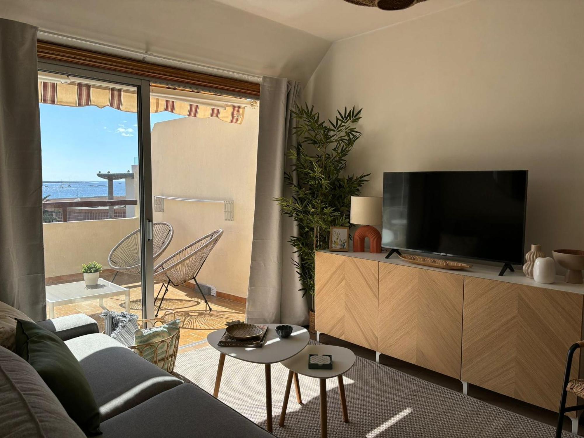 Seaview Apartment - Los Cristianos ลอส กริสเตียนอส ภายนอก รูปภาพ
